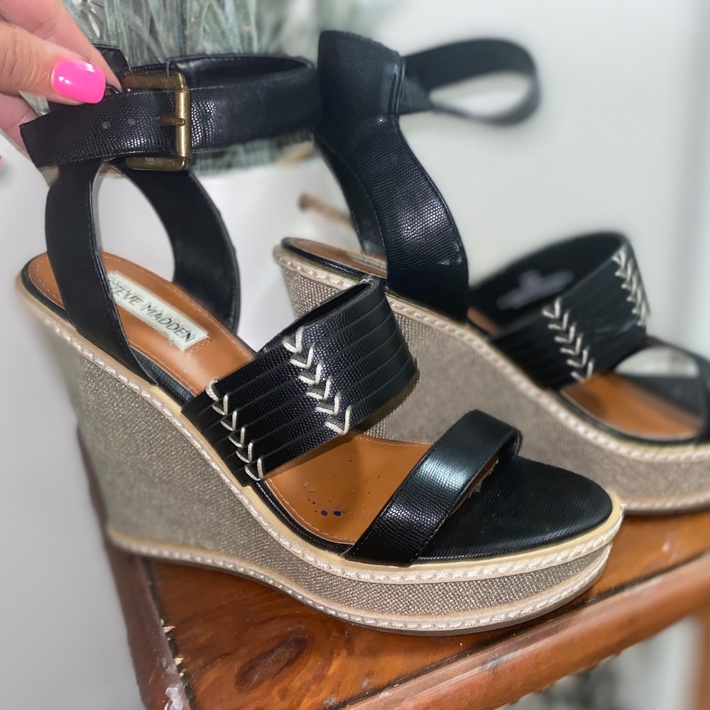 Women’s platforms